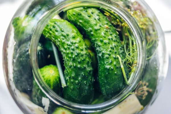 pickled-cucumbers-4403293_1920